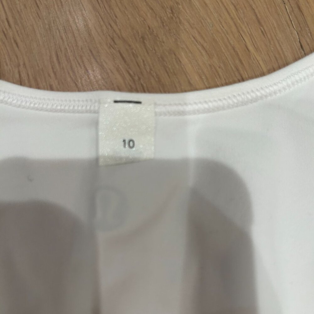 Lululemon Align Crop Top Sleeves White Size 10 - Picture 4 of 4
